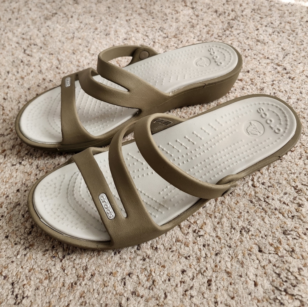 Crocs Flip Flops - Picture 2 of 9